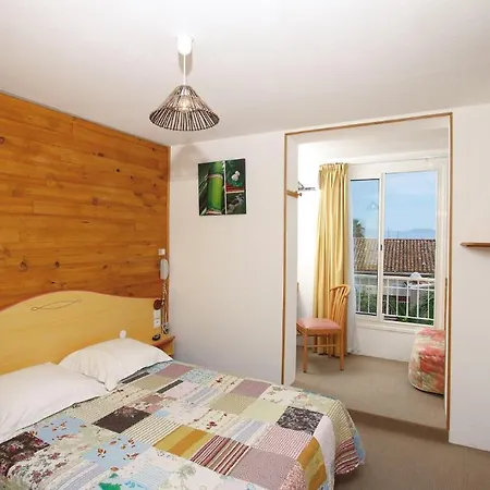 La Croix De Malte 라시오타